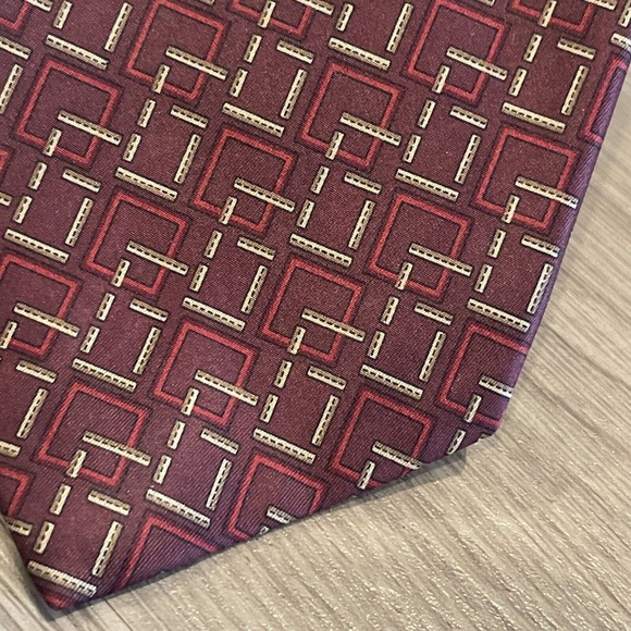 Gucci Mens Silk Tie Maroon Gold Made In Italy - Picture 8 of 9
